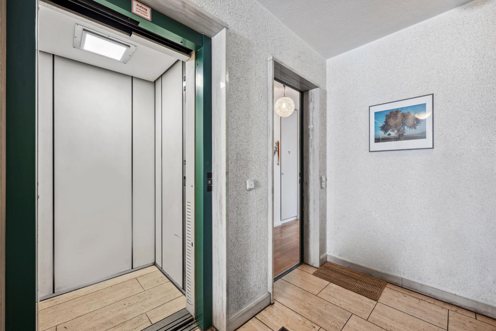 Traber 1 Sz Balkon Parkplatz & Sehr Ruhig Apartment Leipzig