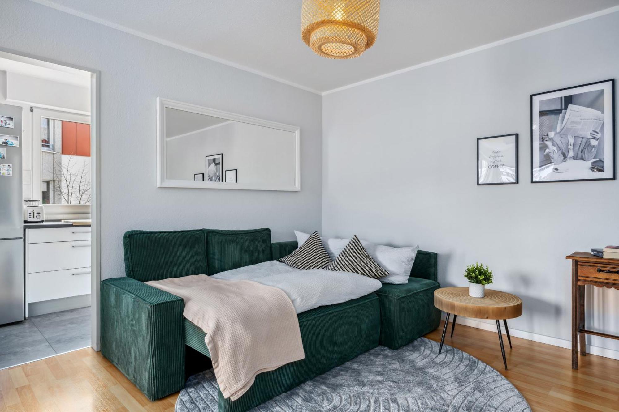 Traber 1 Sz Balkon Parkplatz & Sehr Ruhig Apartment